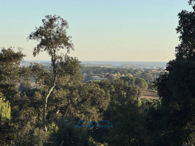 4 bedroom Finca/Country House for sale in Tordera with garage - € 475,000 (Ref: 9421907)