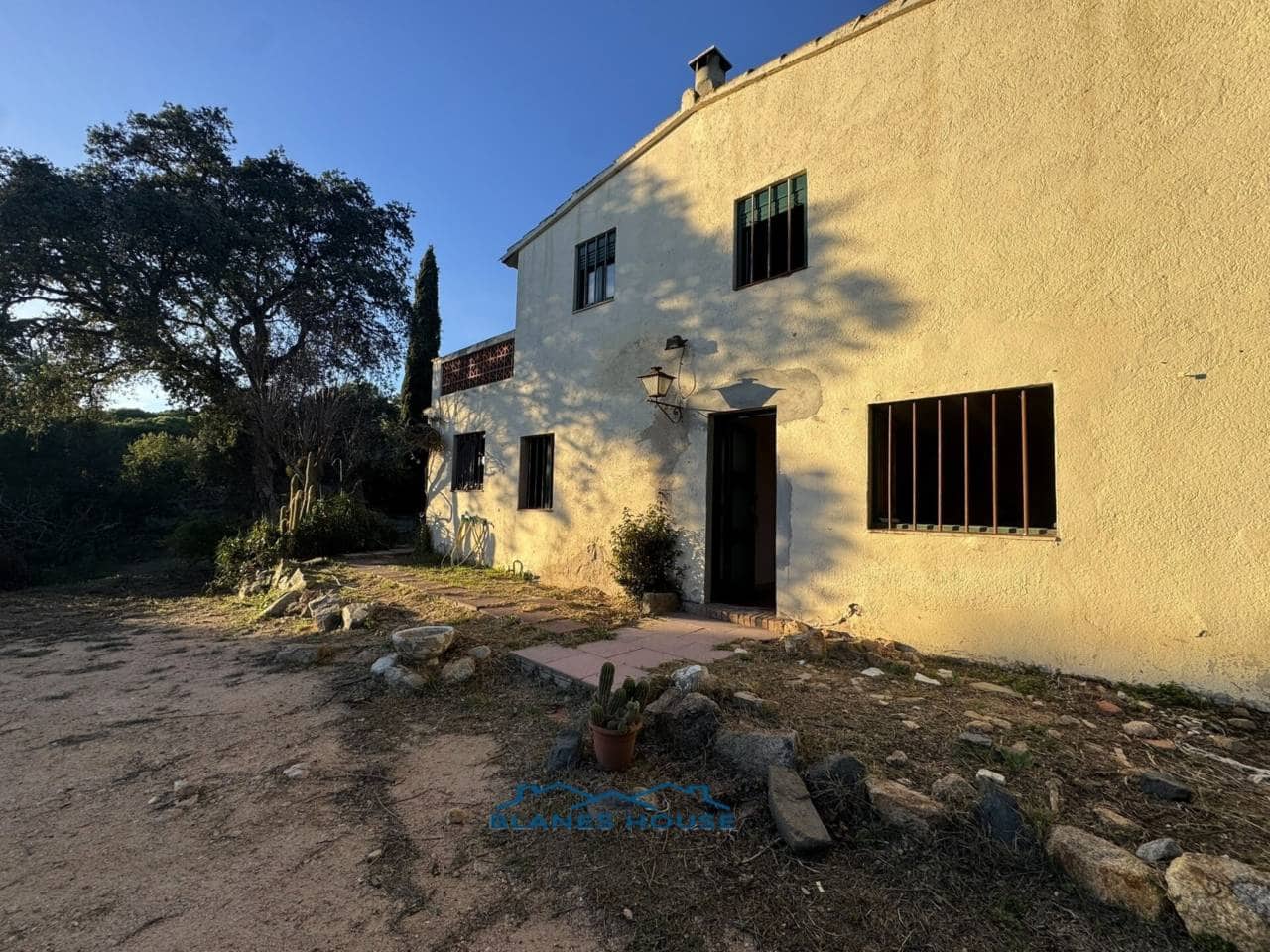 4 sovrum Finca/Hus på landet till salu i Tordera med garage - 475 000 € (Ref: 9421907)