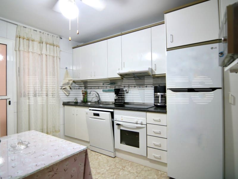 4 bedroom Semi-detached Villa for sale in Puerto de Mazarron - € 249,000 (Ref: 10102243)