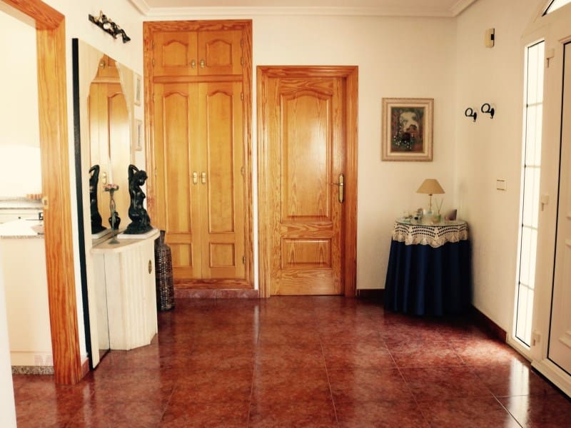 4 bedroom Villa for sale in Mazarron with garage - € 425,000 (Ref: 5186487)