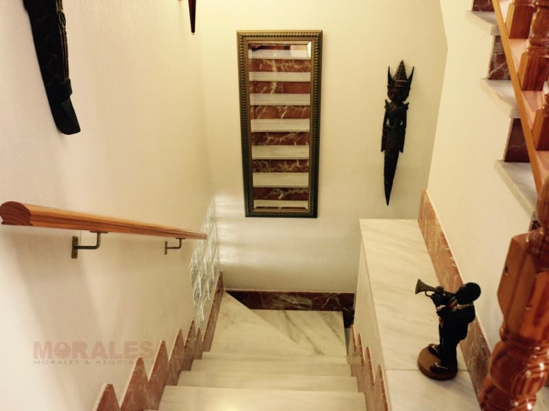 4 bedroom Villa for sale in Mazarron with garage - € 425,000 (Ref: 5186487)