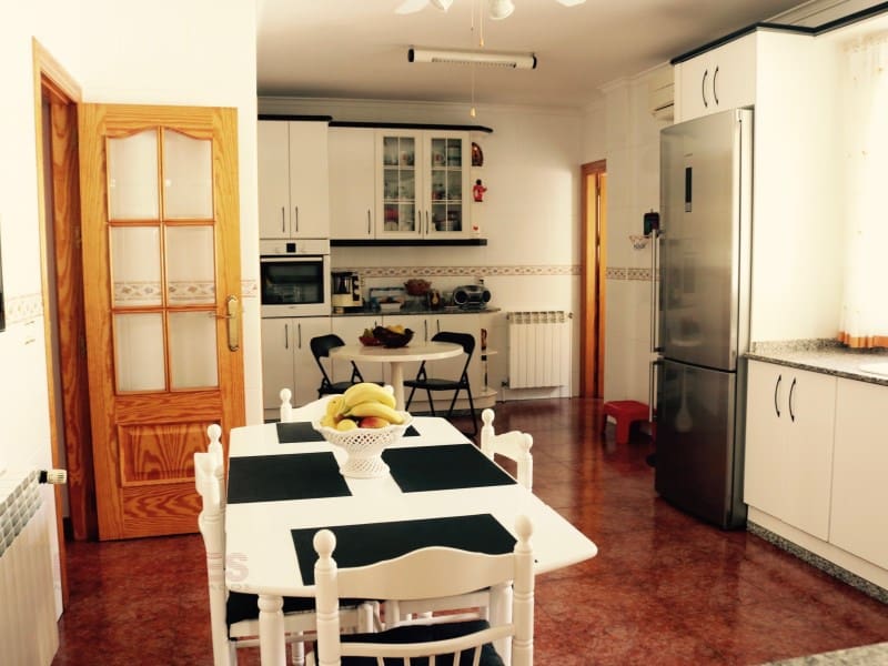4 bedroom Villa for sale in Mazarron with garage - € 425,000 (Ref: 5186487)