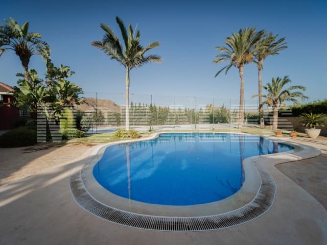 Chalet de 5 habitaciones en Bahia, Mazarrón en venta con garaje - 540.000 € (Ref: 6328091)