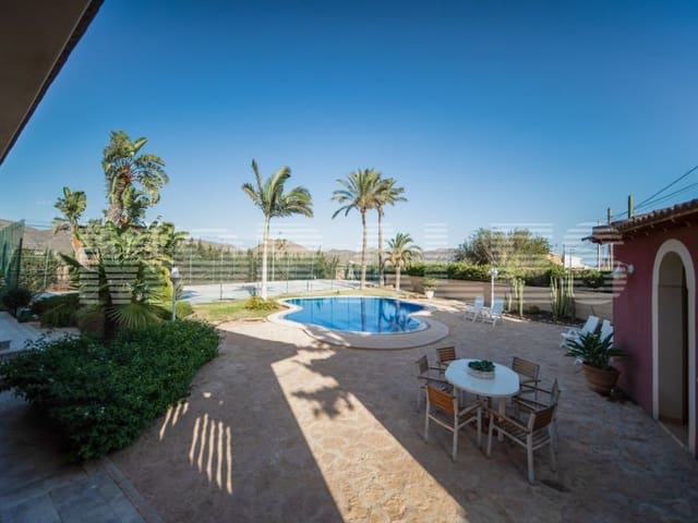 Chalet de 5 habitaciones en Bahia, Mazarrón en venta con garaje - 540.000 € (Ref: 6328091)