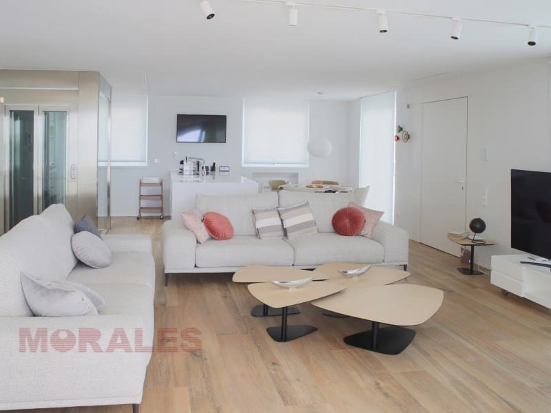 4 sypialnia Willa na sprzedaż w Puerto de Mazarron z basenem garażem - 1 500 000 € (Ref: 6601659)