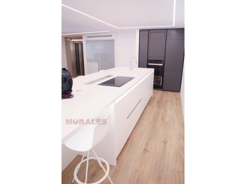 4 sypialnia Willa na sprzedaż w Puerto de Mazarron z basenem garażem - 1 500 000 € (Ref: 6601659)