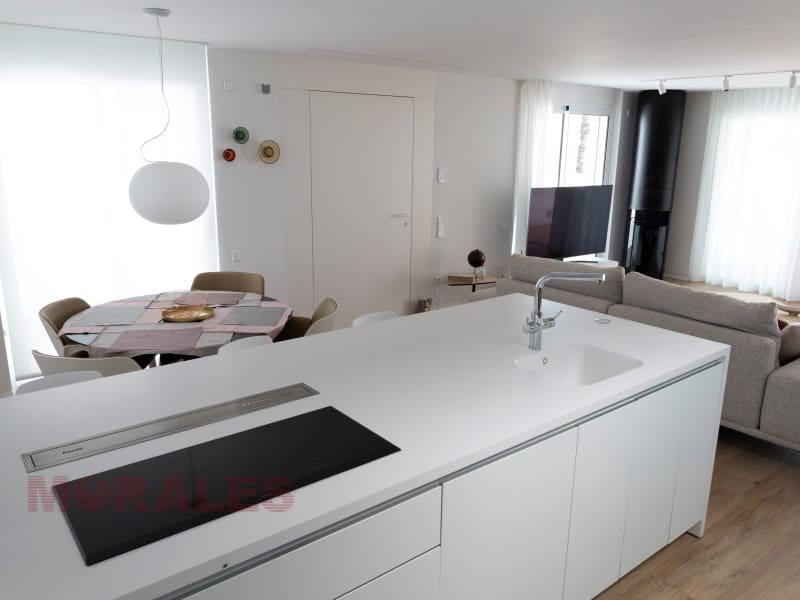 4 sypialnia Willa na sprzedaż w Puerto de Mazarron z basenem garażem - 1 500 000 € (Ref: 6601659)