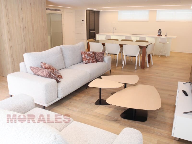 4 sypialnia Willa na sprzedaż w Puerto de Mazarron z basenem garażem - 1 500 000 € (Ref: 6601659)