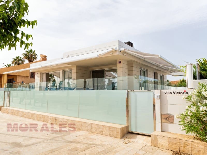 4 sypialnia Willa na sprzedaż w Puerto de Mazarron z basenem garażem - 1 500 000 € (Ref: 6601659)