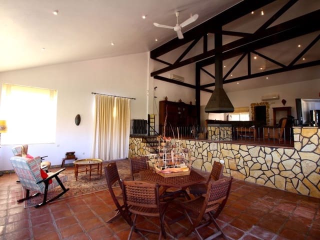 6 sypialnia Willa na sprzedaż w Mazarrón ciudad, Mazarrón z basenem garażem - 900 000 € (Ref: 6792703)