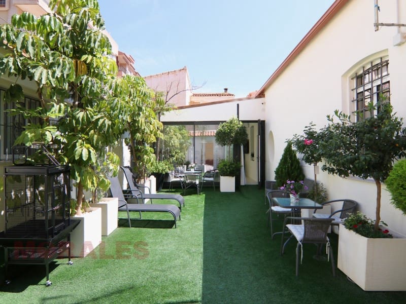 5 soveværelse Byhus til salg i Puerto de Mazarron med garage - € 1.000.000 (Ref: 6835928)