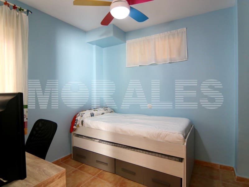 4 soveværelse Lejlighed til salg i Isla Plana med garage - € 190.000 (Ref: 7295927)