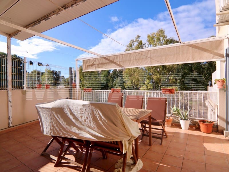 4 soveværelse Lejlighed til salg i Isla Plana med garage - € 190.000 (Ref: 7295927)