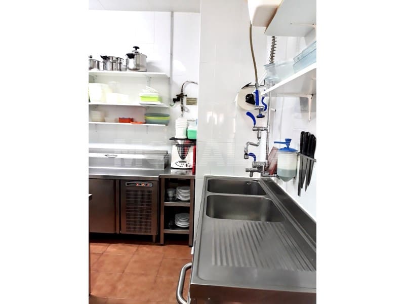 Restaurant/Bar til salg i Puerto de Mazarron - € 179.900 (Ref: 7624018)