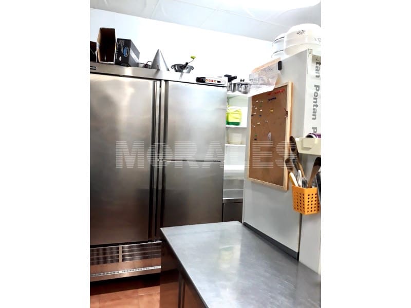 Restaurant/Bar til salg i Puerto de Mazarron - € 179.900 (Ref: 7624018)