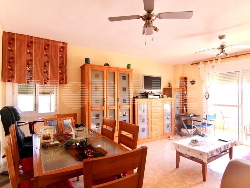 2 soveværelse Lejlighed til salg i Puerto de Mazarron med garage - € 155.000 (Ref: 7759651)