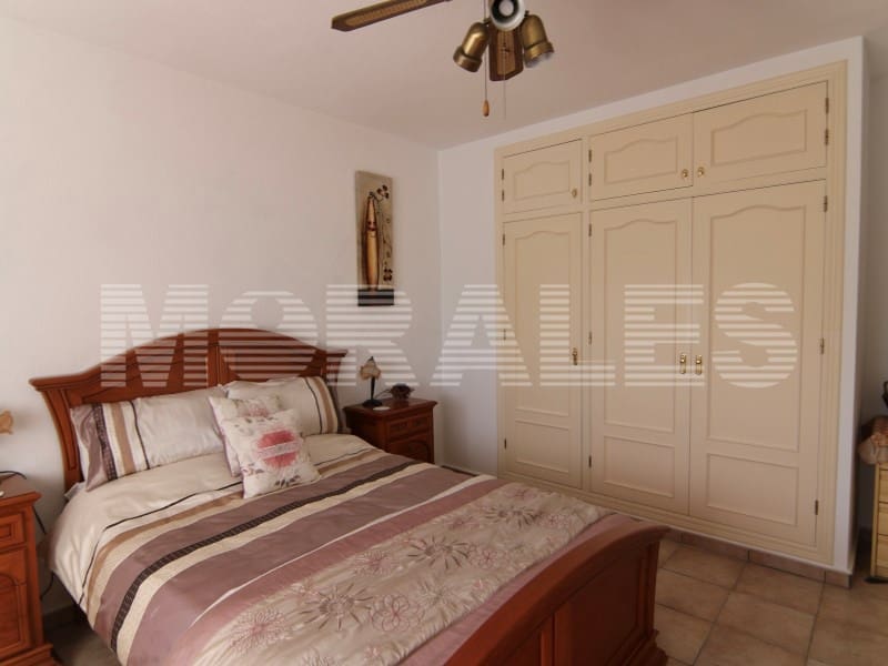 5 bedroom Villa for sale in Mazarron with garage - € 535,000 (Ref: 7981136)