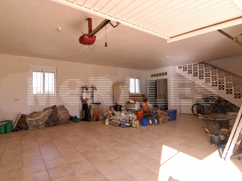 5 bedroom Villa for sale in Mazarron with garage - € 535,000 (Ref: 7981136)