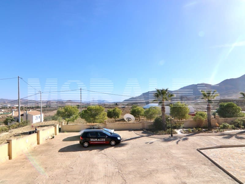 5 bedroom Villa for sale in Mazarron with garage - € 535,000 (Ref: 7981136)