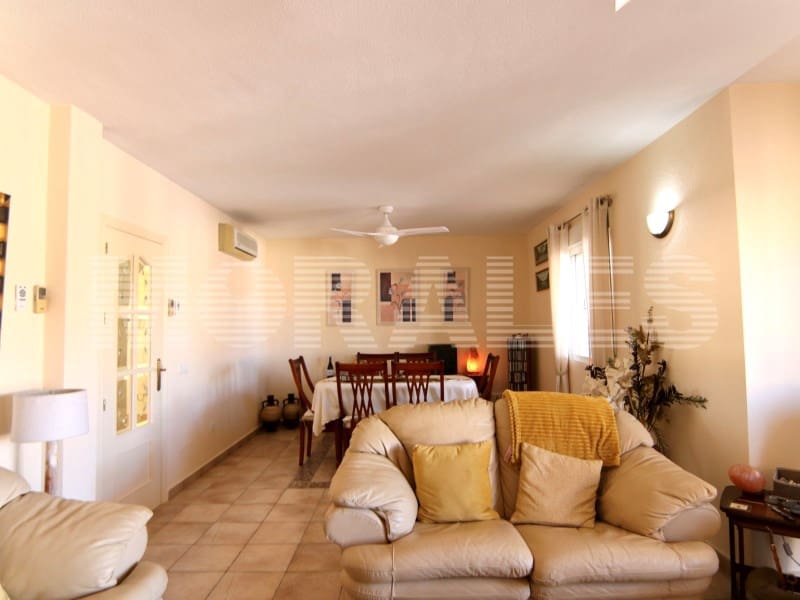 5 bedroom Villa for sale in Mazarron with garage - € 535,000 (Ref: 7981136)