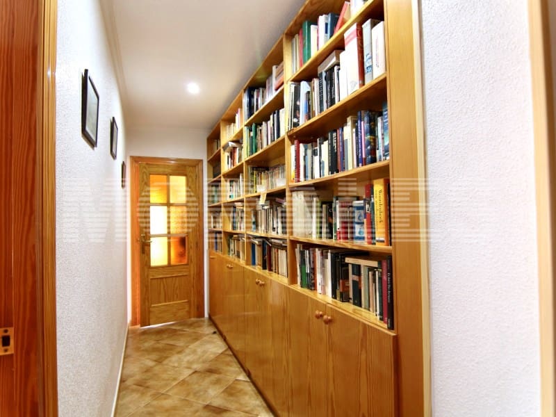 7 bedroom Villa for sale in Totana with garage - € 460,000 (Ref: 8243904)