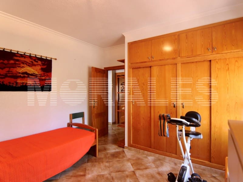 7 bedroom Villa for sale in Totana with garage - € 460,000 (Ref: 8243904)