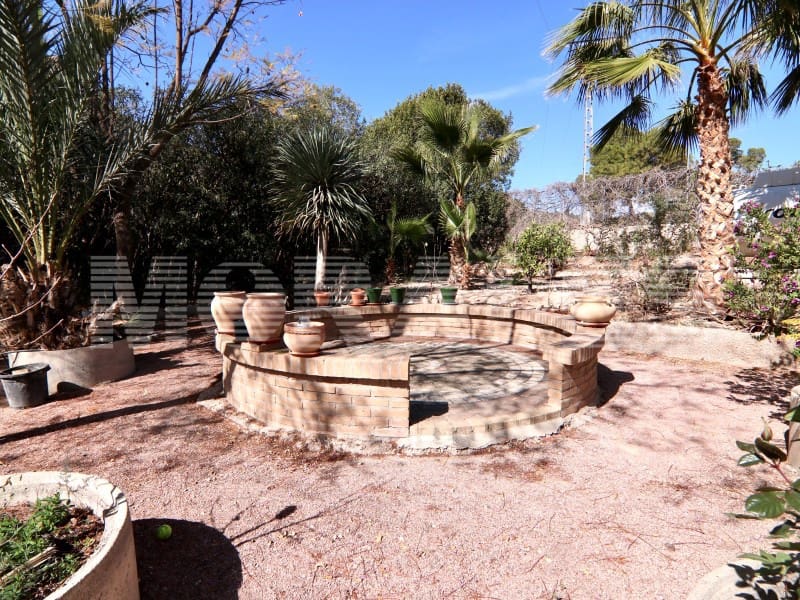 7 bedroom Villa for sale in Totana with garage - € 460,000 (Ref: 8243904)