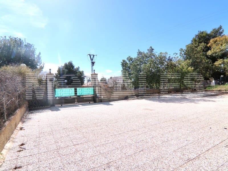 7 bedroom Villa for sale in Totana with garage - € 460,000 (Ref: 8243904)