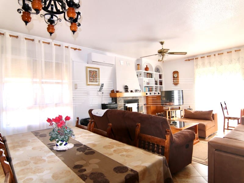 7 bedroom Villa for sale in Totana with garage - € 460,000 (Ref: 8243904)