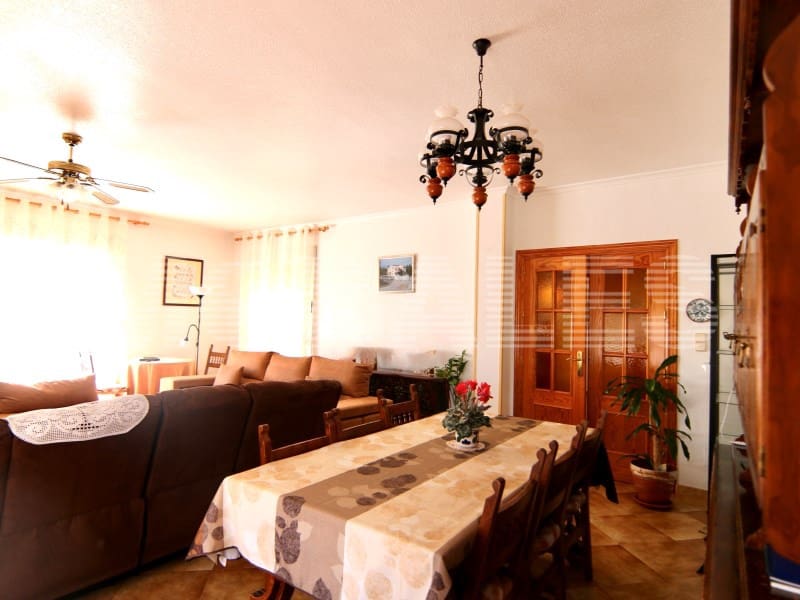 7 bedroom Villa for sale in Totana with garage - € 460,000 (Ref: 8243904)