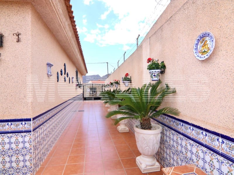 3 sypialnia Willa na sprzedaż w Mazarron z garażem - 375 000 € (Ref: 8343405)