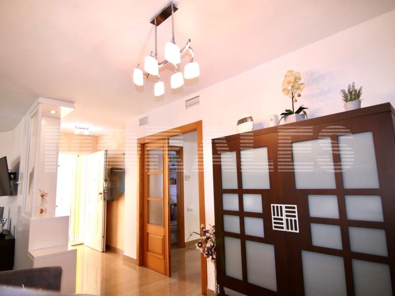 4 soveværelse Villa til salg i Puerto de Mazarron - € 370.000 (Ref: 8698331)