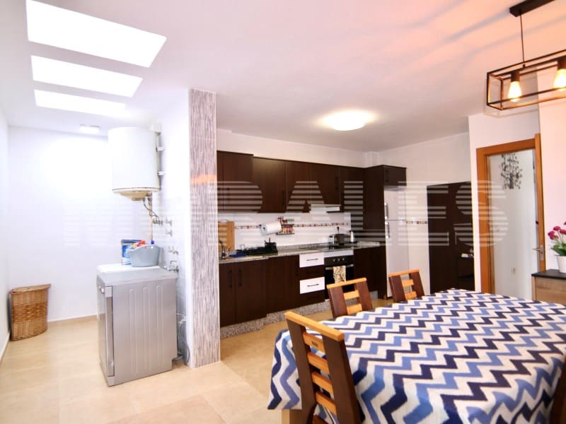 3 soveværelse Villa til salg i Puerto de Mazarron - € 250.000 (Ref: 8774012)