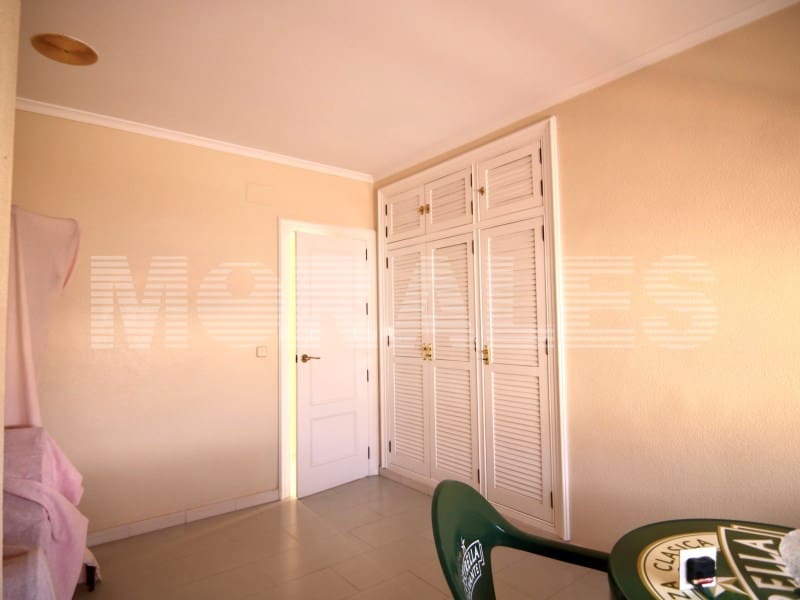 4 soveværelse Lejlighed til salg i Puerto de Mazarron med garage - € 200.000 (Ref: 8836856)