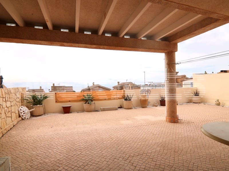 3 bedroom Semi-detached Villa for sale in Alamillo - € 320,000 (Ref: 9001775)
