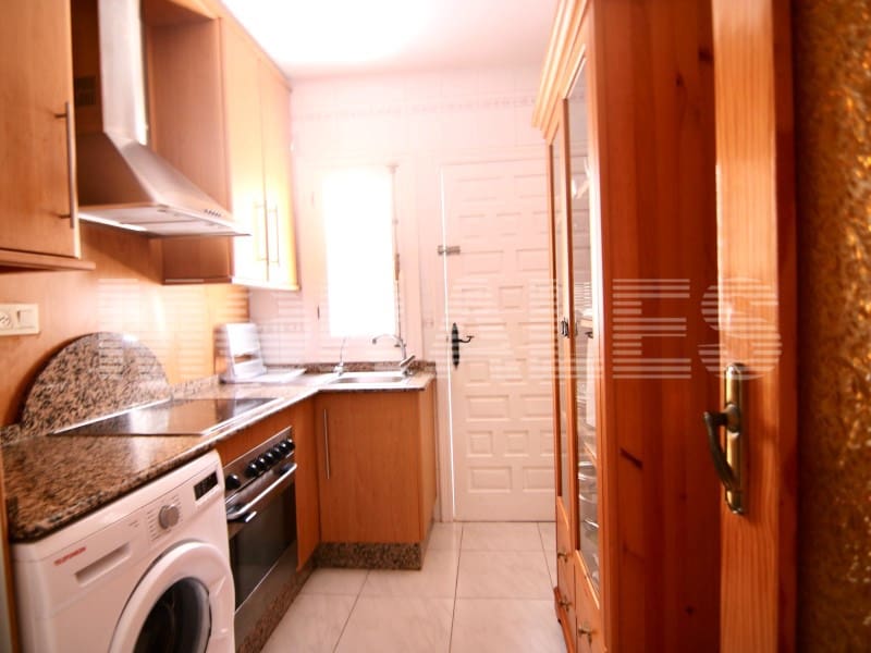 4 soveværelse Lejlighed til salg i Puerto de Mazarron med garage - € 180.000 (Ref: 9085826)