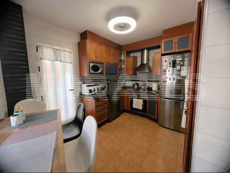 4 soverom Kjedet enebolig til salgs i Alamillo - € 299 000 (Ref: 9114401)