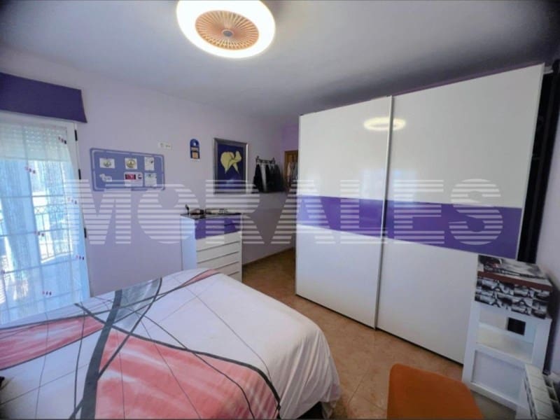 4 soverom Kjedet enebolig til salgs i Alamillo - € 299 000 (Ref: 9114401)