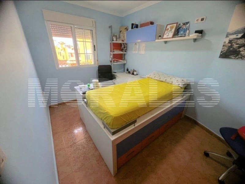 4 soverom Kjedet enebolig til salgs i Alamillo - € 299 000 (Ref: 9114401)