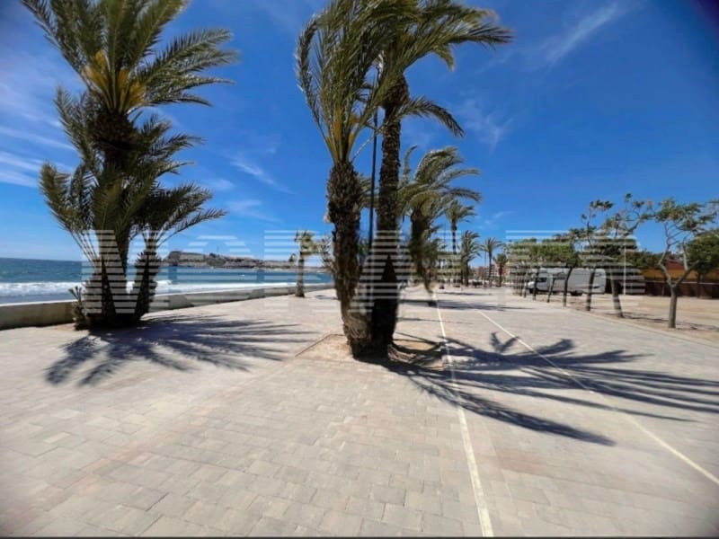 4 soverom Kjedet enebolig til salgs i Alamillo - € 299 000 (Ref: 9114401)