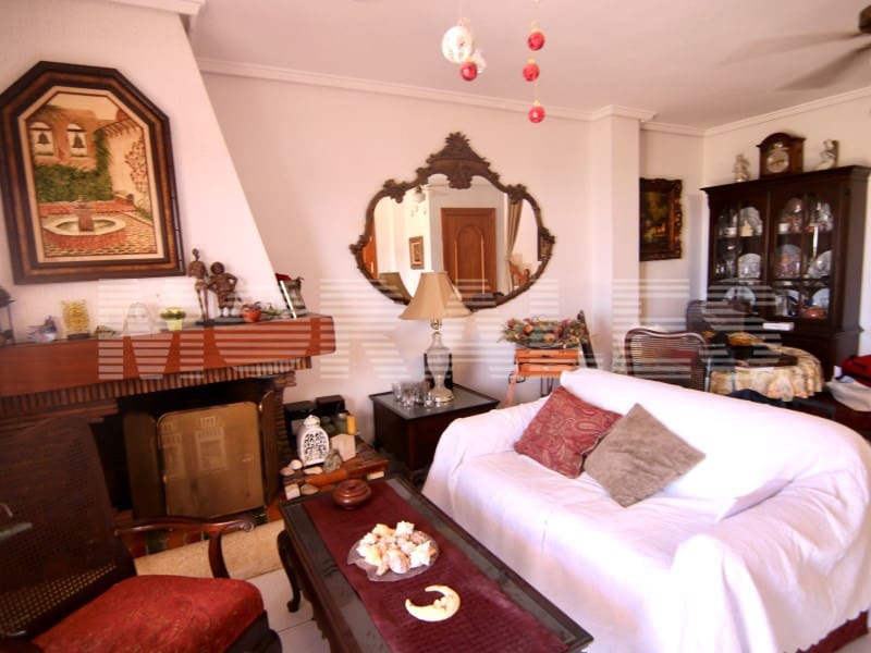 4 soverom Villa til salgs i Alamillo med garasje - € 350 000 (Ref: 9166084)