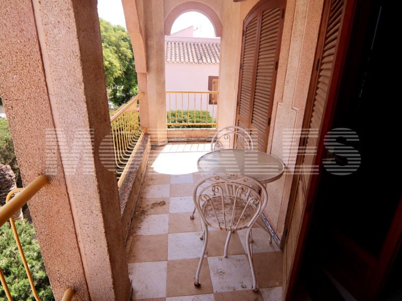 4 soverom Villa til salgs i Alamillo med garasje - € 350 000 (Ref: 9166084)