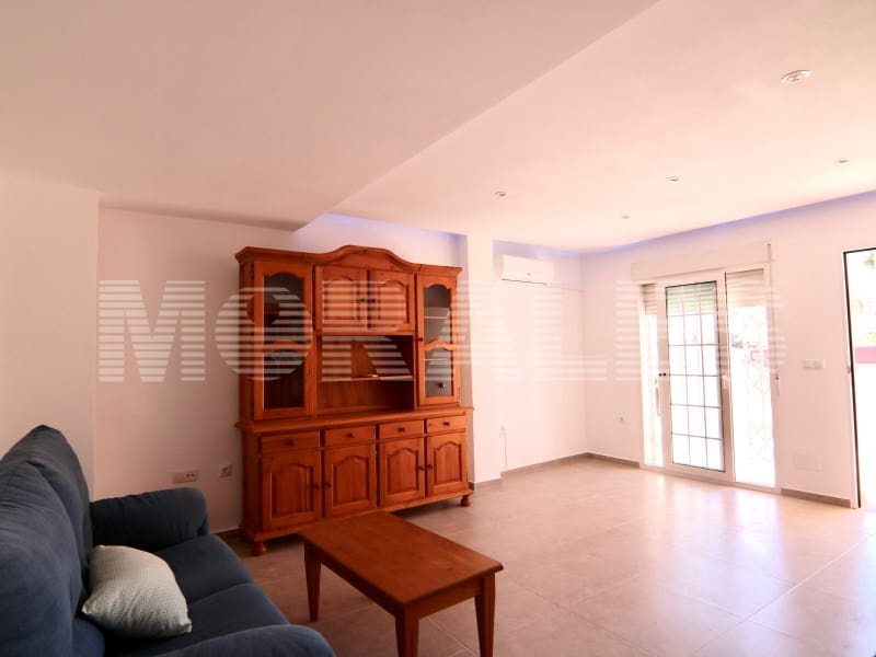 3 soveværelse Byhus til salg i Isla Plana med garage - € 370.000 (Ref: 9236930)