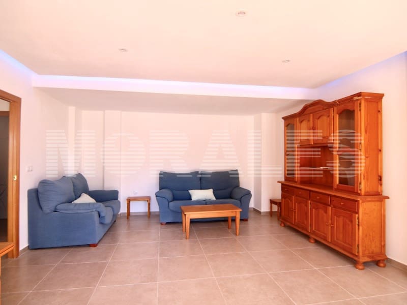 3 soveværelse Byhus til salg i Isla Plana med garage - € 370.000 (Ref: 9236930)