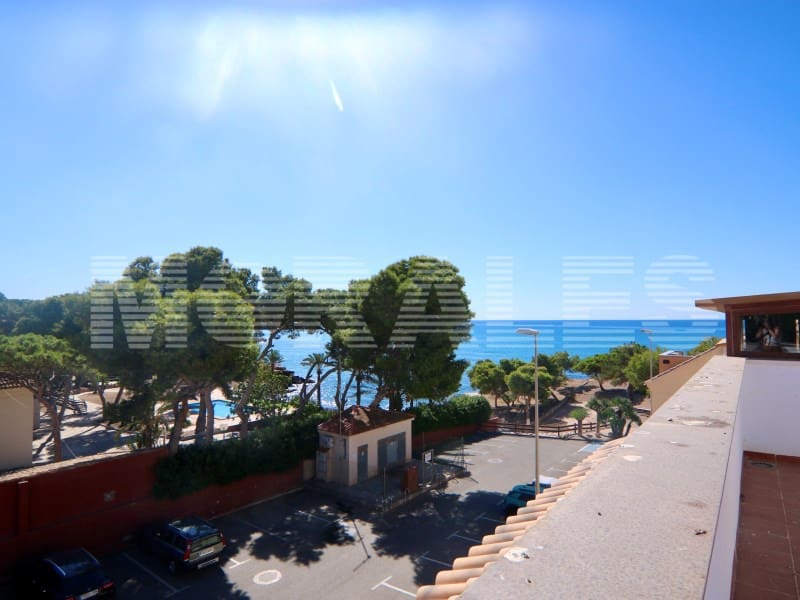 3 soveværelse Byhus til salg i Isla Plana med garage - € 370.000 (Ref: 9236930)