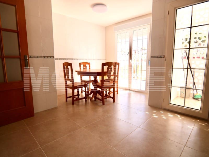 3 soveværelse Byhus til salg i Isla Plana med garage - € 370.000 (Ref: 9236930)