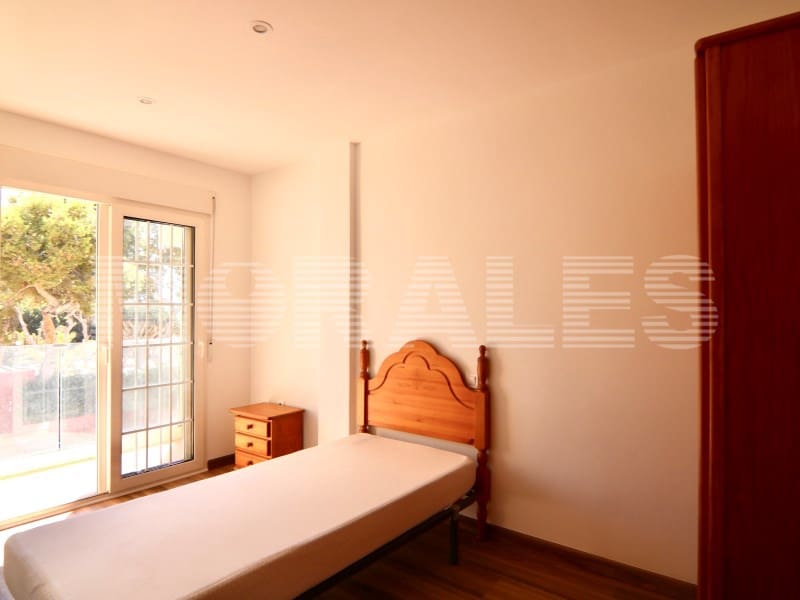 3 soveværelse Byhus til salg i Isla Plana med garage - € 370.000 (Ref: 9236930)