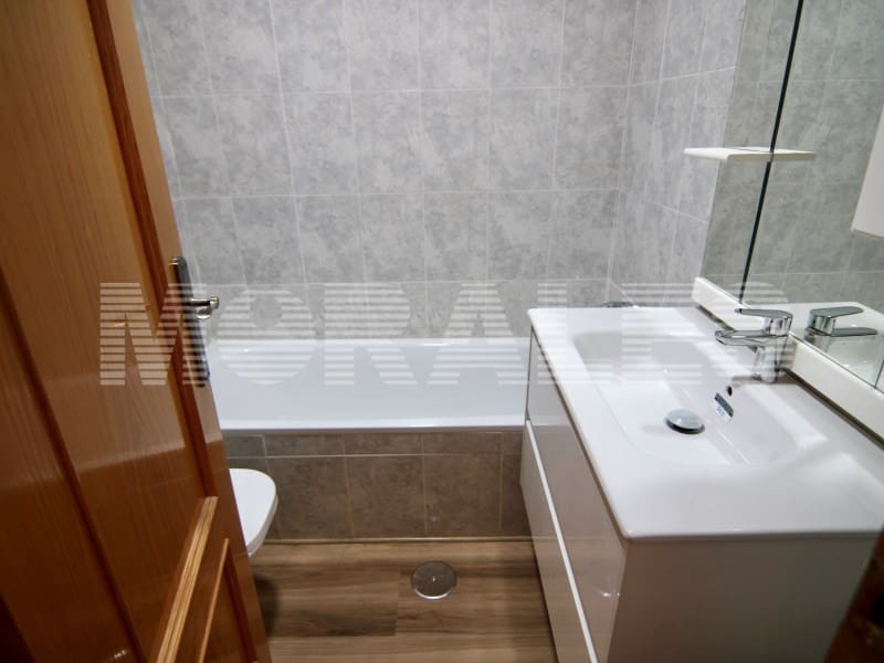 3 soveværelse Byhus til salg i Isla Plana med garage - € 370.000 (Ref: 9236930)