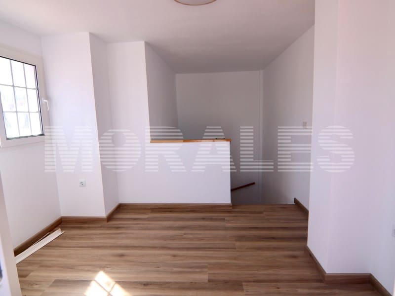 3 soveværelse Byhus til salg i Isla Plana med garage - € 370.000 (Ref: 9236930)