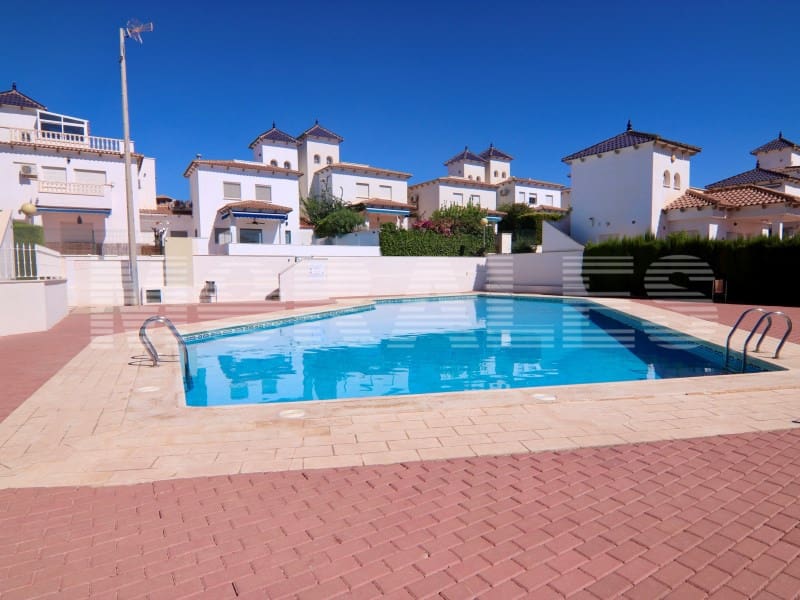 3 soveværelse Byhus til salg i Isla Plana med garage - € 370.000 (Ref: 9236930)